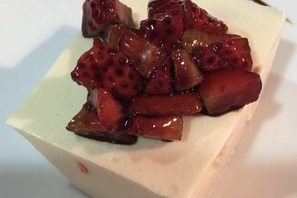 Panna cotta de frutos rojos