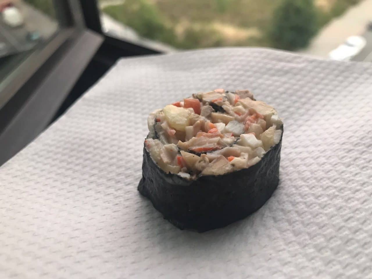 sushi solo